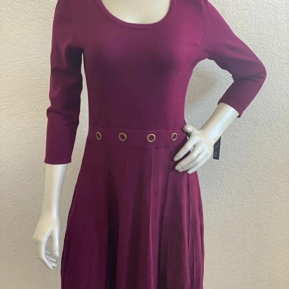 NWT BCX Juniors' Grommet-Waist Fit & Flare Dress Red Size Large - Picture 11 of 12